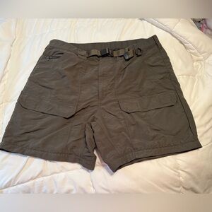 Cabela's Green Cargo Shorts